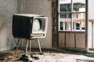 テレビを捨てよう